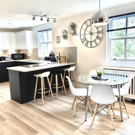 Stylish Central 2 Bedroom Apartment - Free Parking, Free Wifi Orkney Ngoại thất bức ảnh