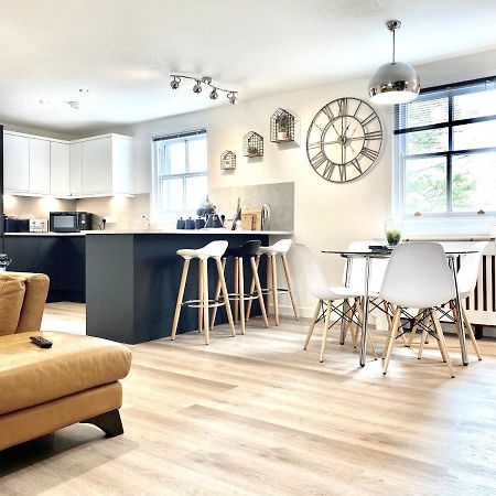 Stylish Central 2 Bedroom Apartment - Free Parking, Free Wifi Orkney Ngoại thất bức ảnh