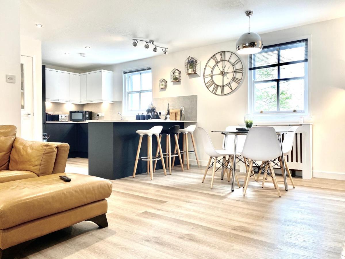 Stylish Central 2 Bedroom Apartment - Free Parking, Free Wifi Orkney Ngoại thất bức ảnh