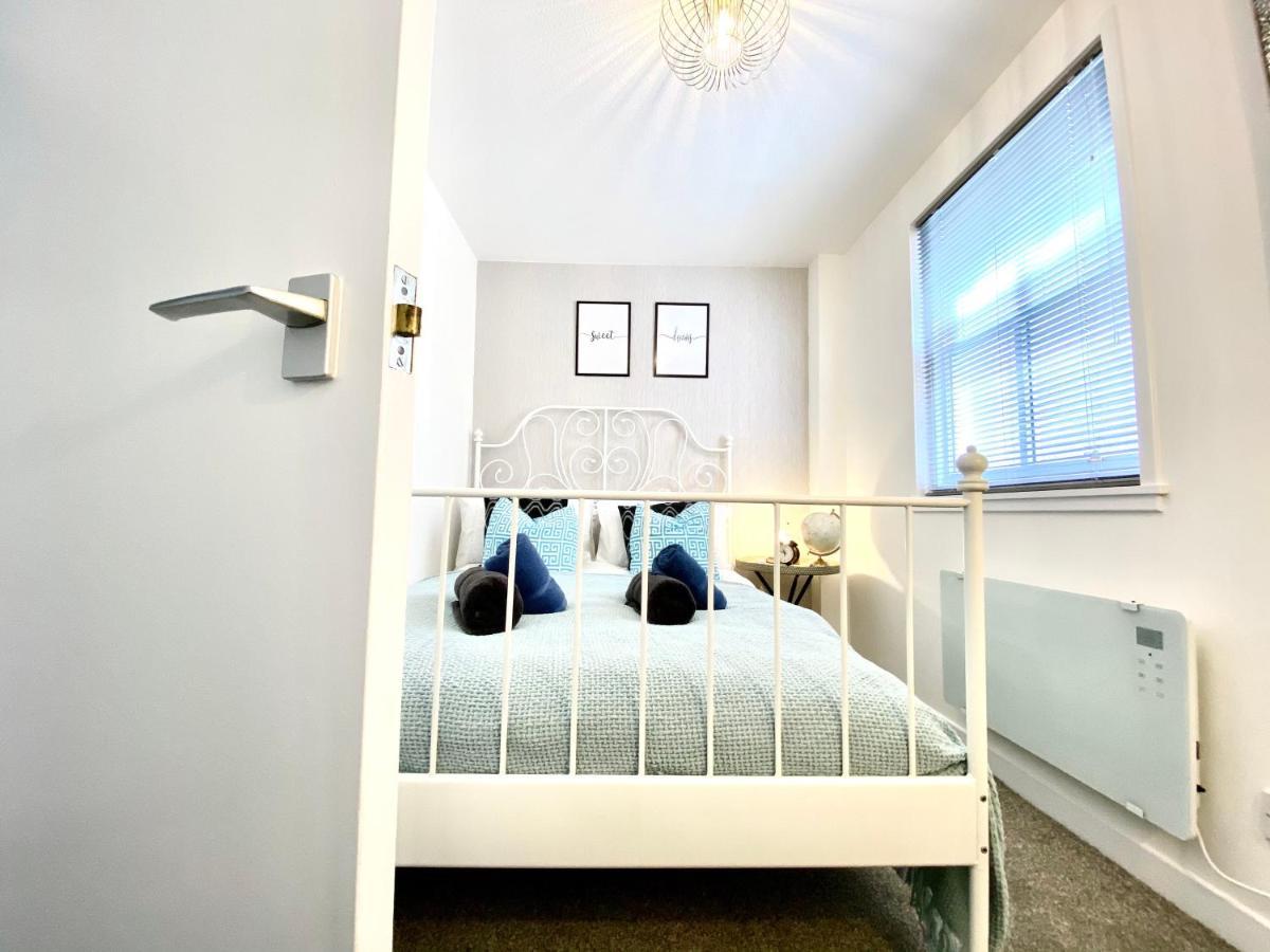 Stylish Central 2 Bedroom Apartment - Free Parking, Free Wifi Orkney Ngoại thất bức ảnh
